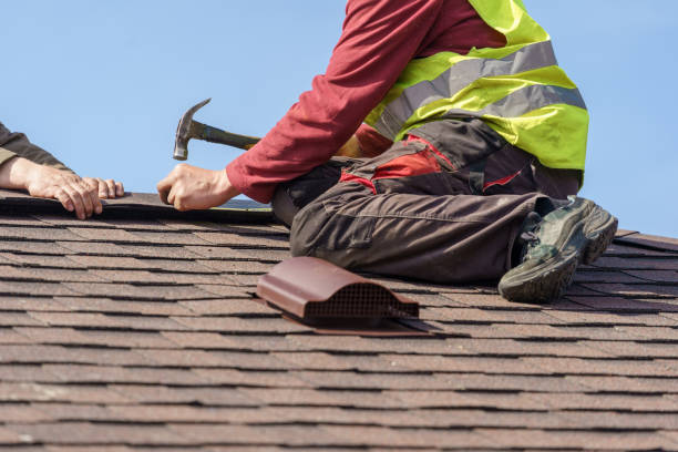 Best Roofing Contractor Near Me  in Lindsay, OK